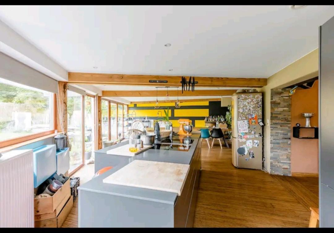 Gee Is Sharing Her Home Lieja Exterior foto